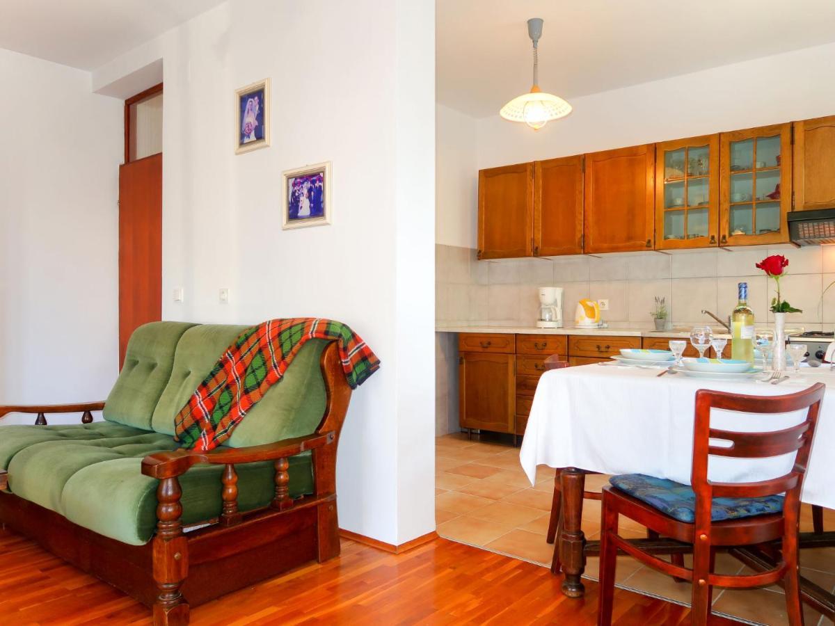Appartement Vera - Mlk326 By Interhome *